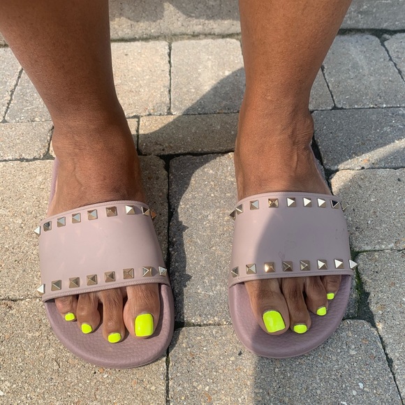 Valentino rockstud Rubber Sandal size 40 - Picture 2 of 9